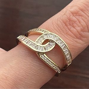 Gold Crystal Twist Ring